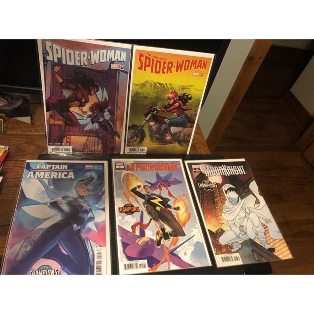 Spider-Woman#6-7 1st App Assembly -Cap America #2+Cap Marvel 1-Moon knight 25 V